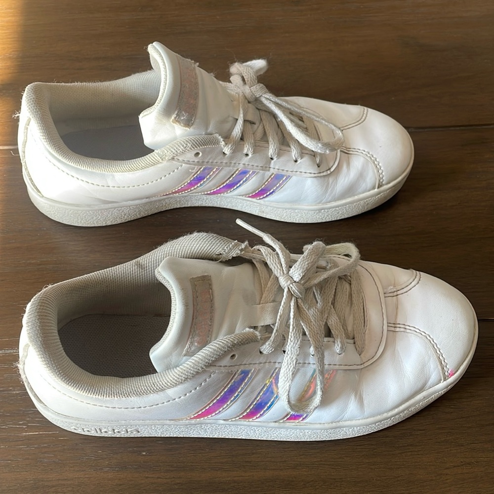 Adidas Grand Court Shoes White Iridescent Pink Size 3 Youth